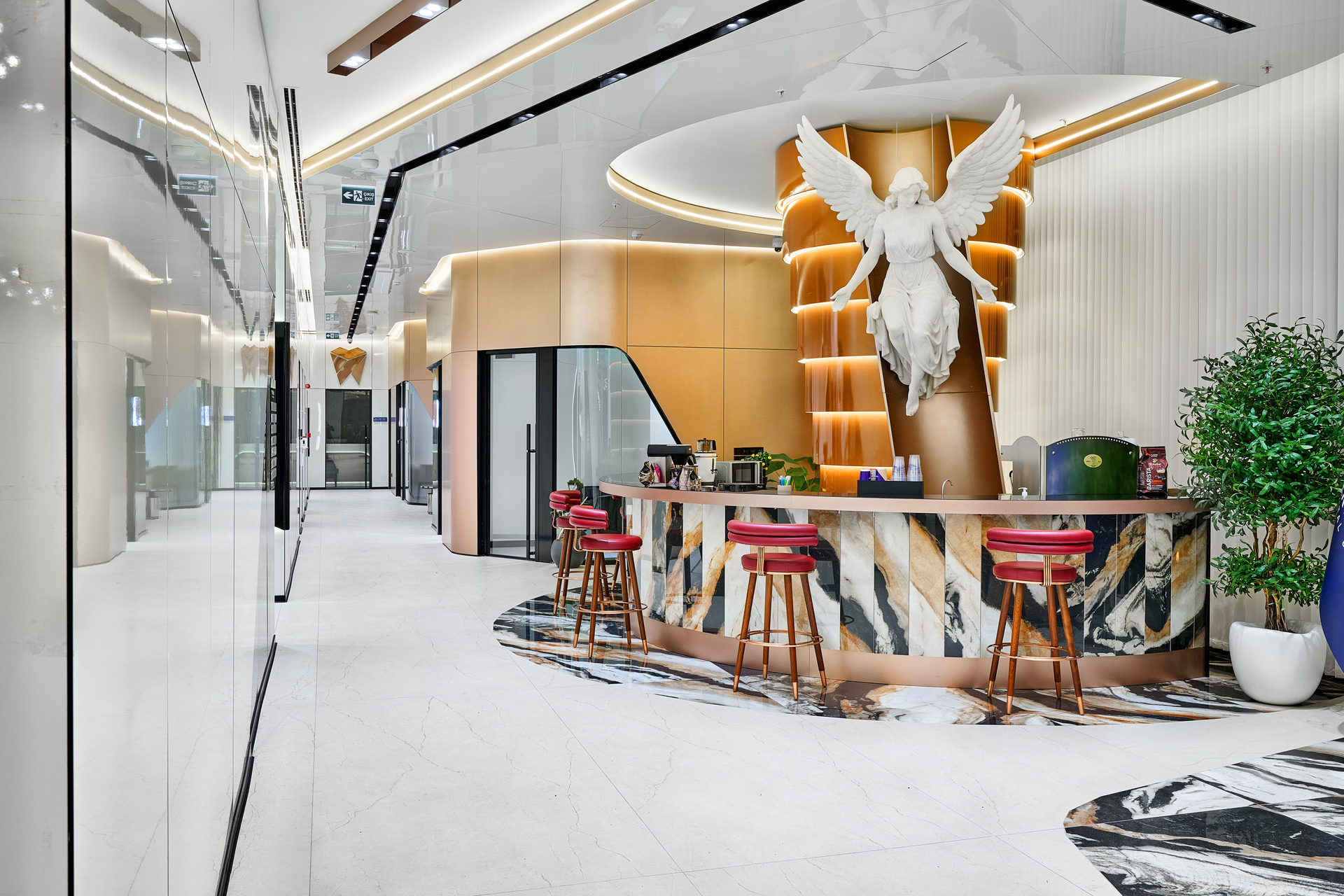 A contemporary patient lounge at Omer Istanbul Dental Clinic’s new facility in Istanbul, featuring thoughtfully designed spaces focused on patient comfort / Source: Omer Istanbul Dental Clinic (EZ Newswire)
